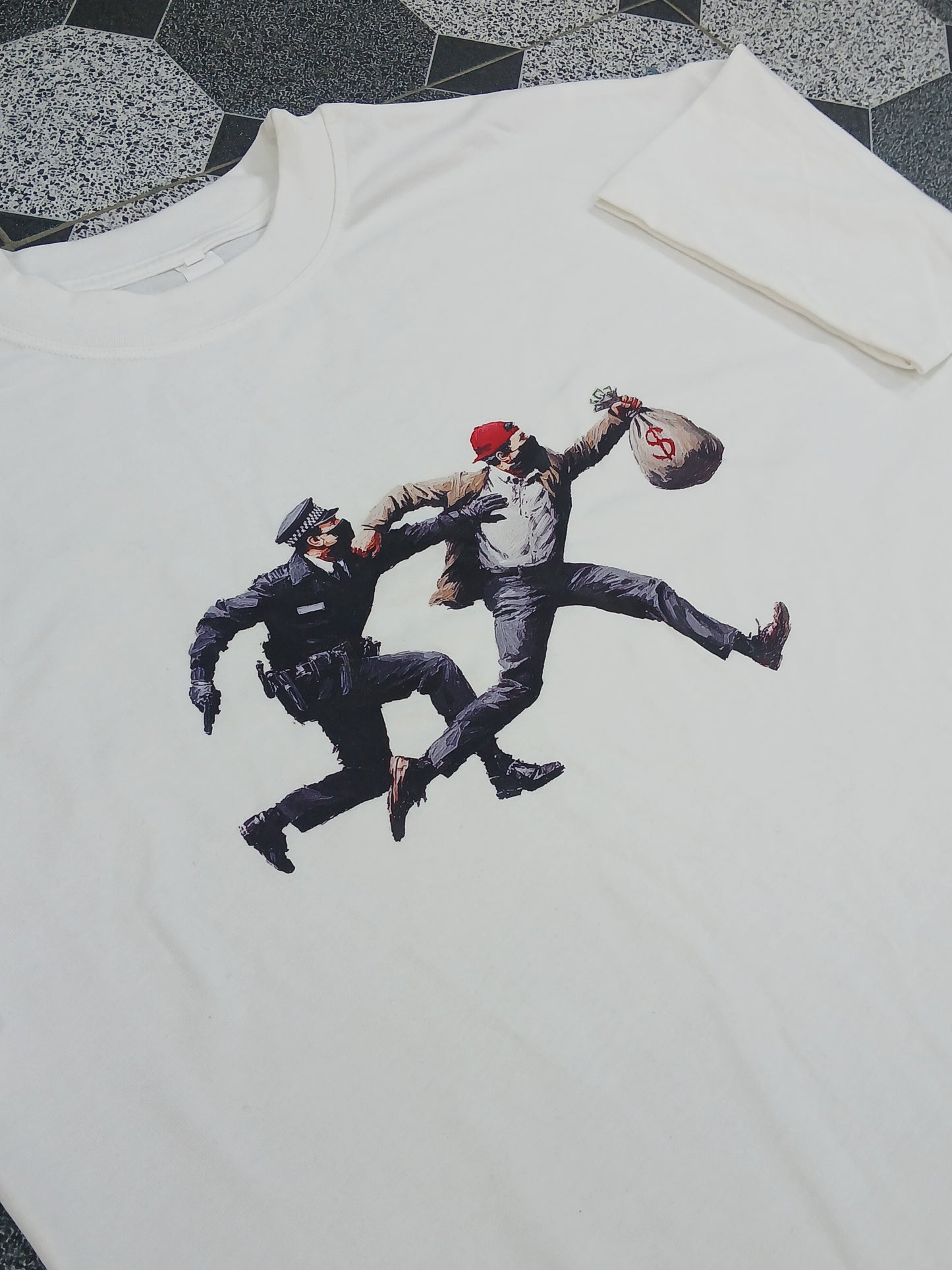 A.B.W.U - "THIEF" TEE
